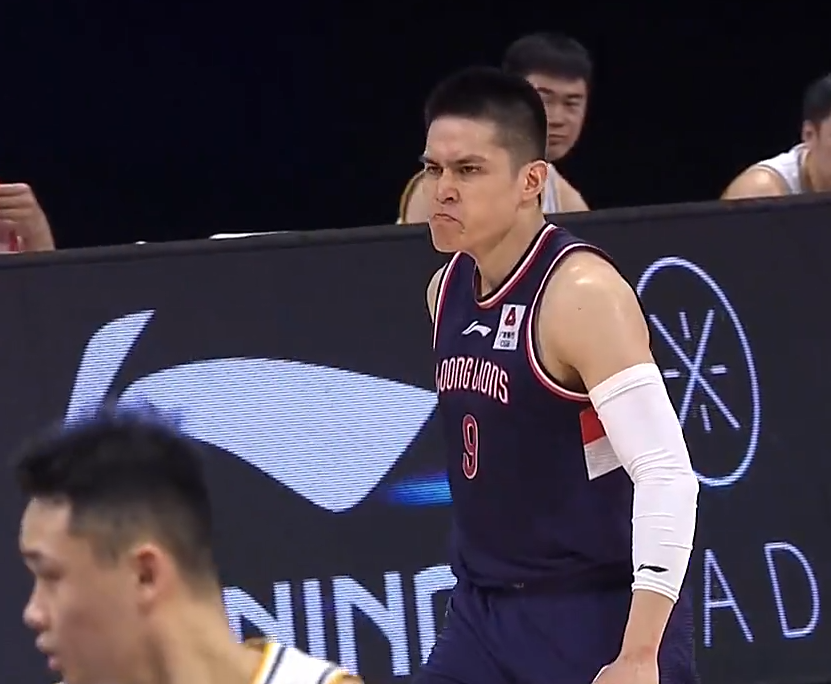 关于江畔鲸鲨队鏖战燕赵黑豹队，UFC预选赛击败，替补奇兵立功。教练团队居功至伟的信息